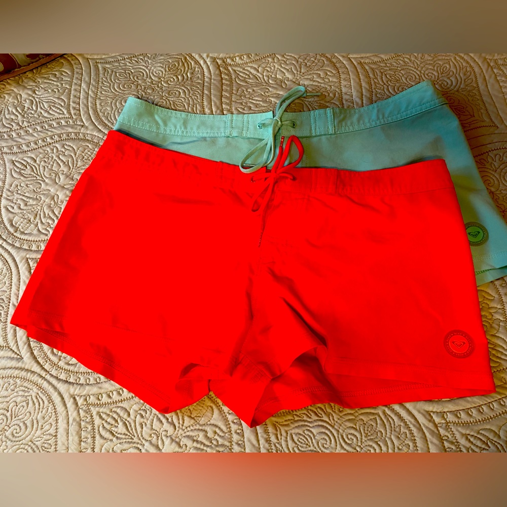 2 pairs of Roxy board shorts